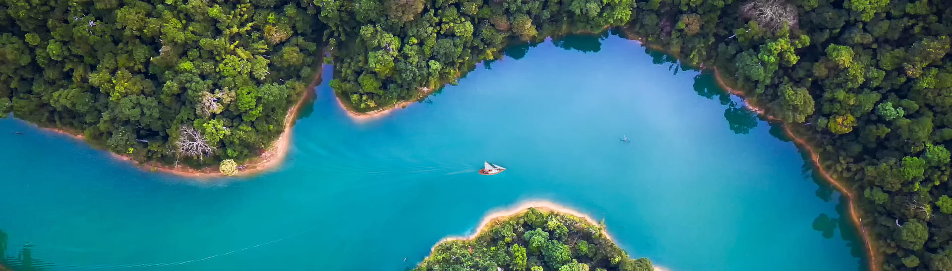 Bird eye view of Surat Thani fly in the morning